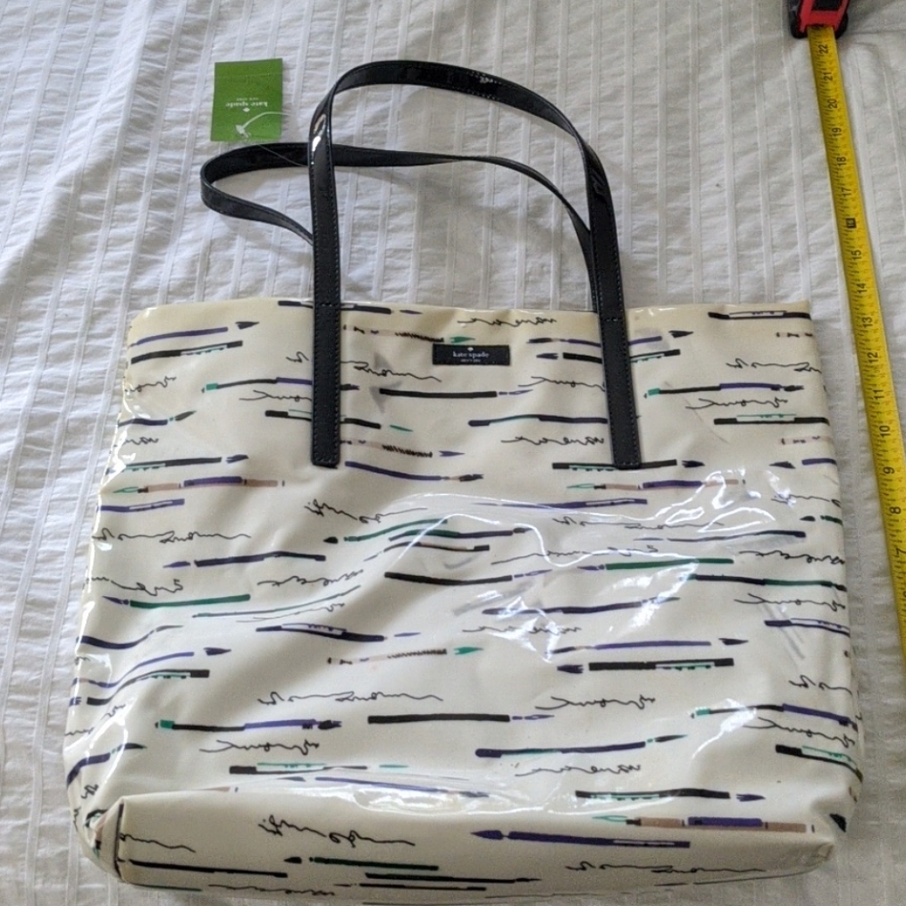 Kate Spade bon shopper tote: Daycation penpals